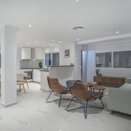 Luxury Apartment ฟูเอนฮิโรลา ภายนอก รูปภาพ