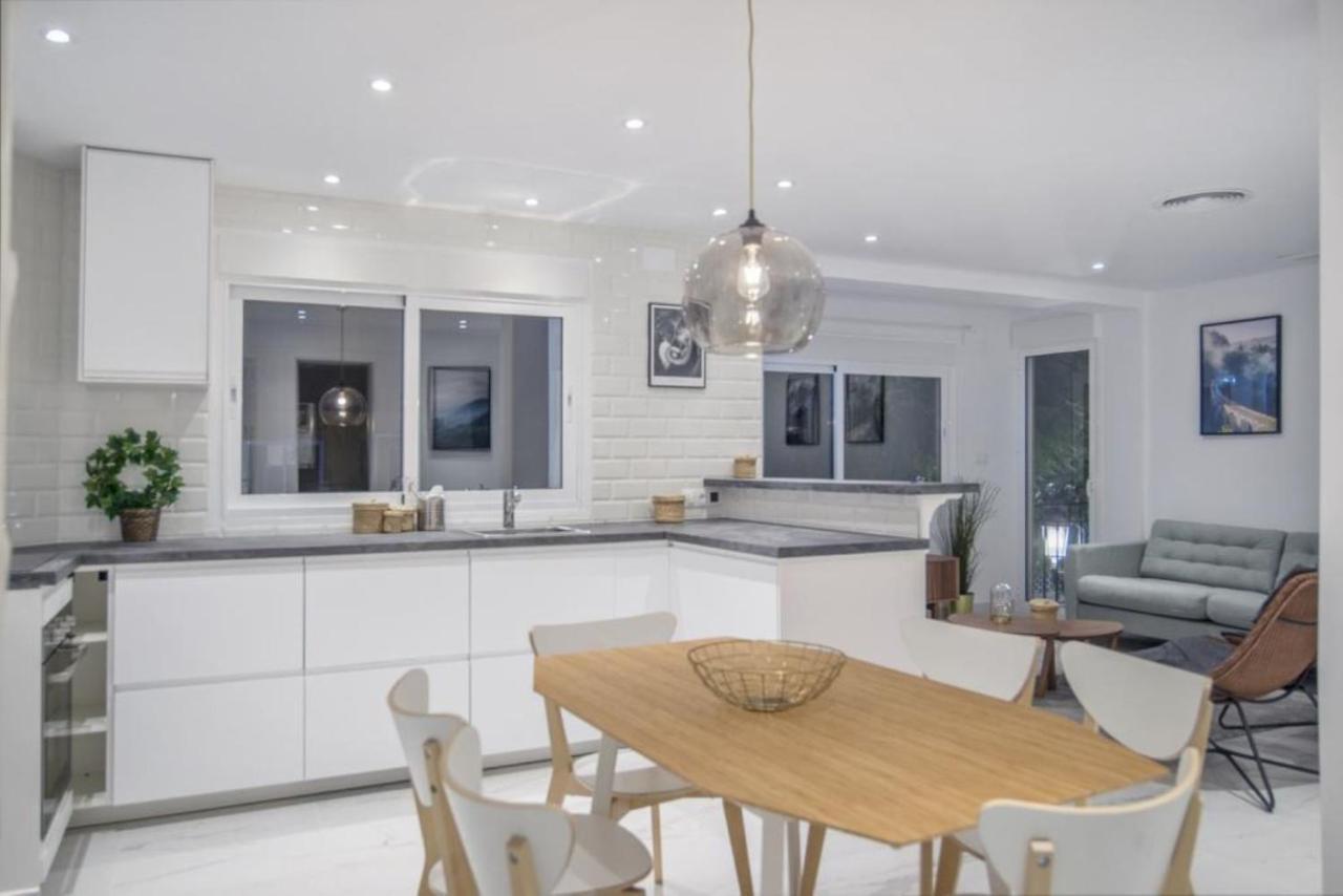 Luxury Apartment ฟูเอนฮิโรลา ภายนอก รูปภาพ