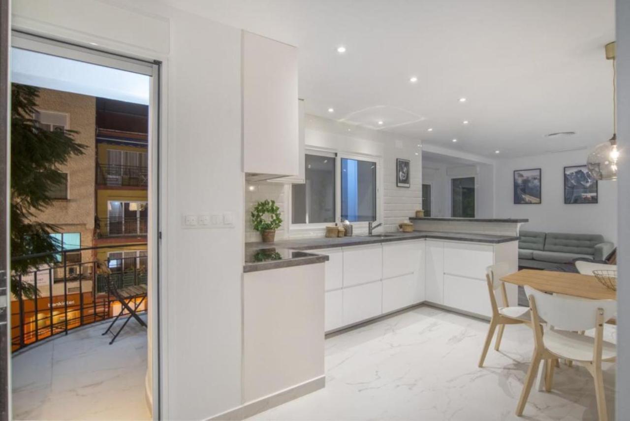 Luxury Apartment ฟูเอนฮิโรลา ภายนอก รูปภาพ