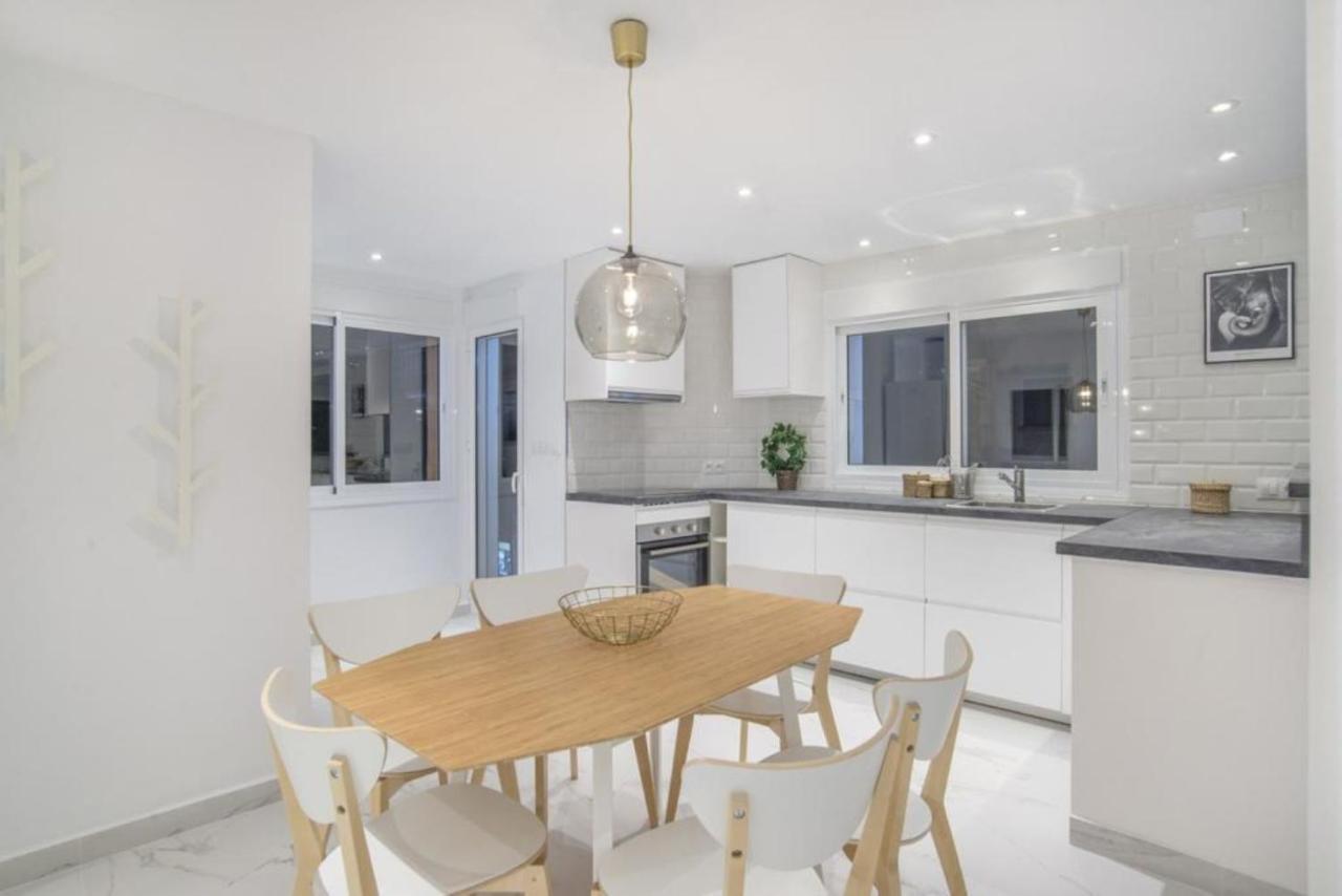 Luxury Apartment ฟูเอนฮิโรลา ภายนอก รูปภาพ