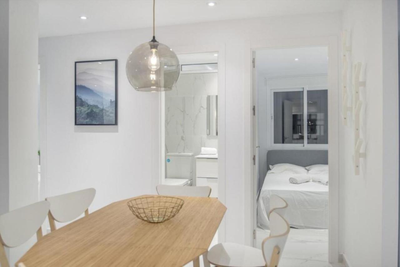 Luxury Apartment ฟูเอนฮิโรลา ภายนอก รูปภาพ