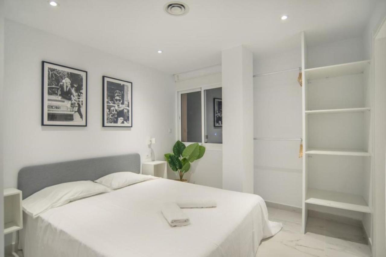 Luxury Apartment ฟูเอนฮิโรลา ภายนอก รูปภาพ